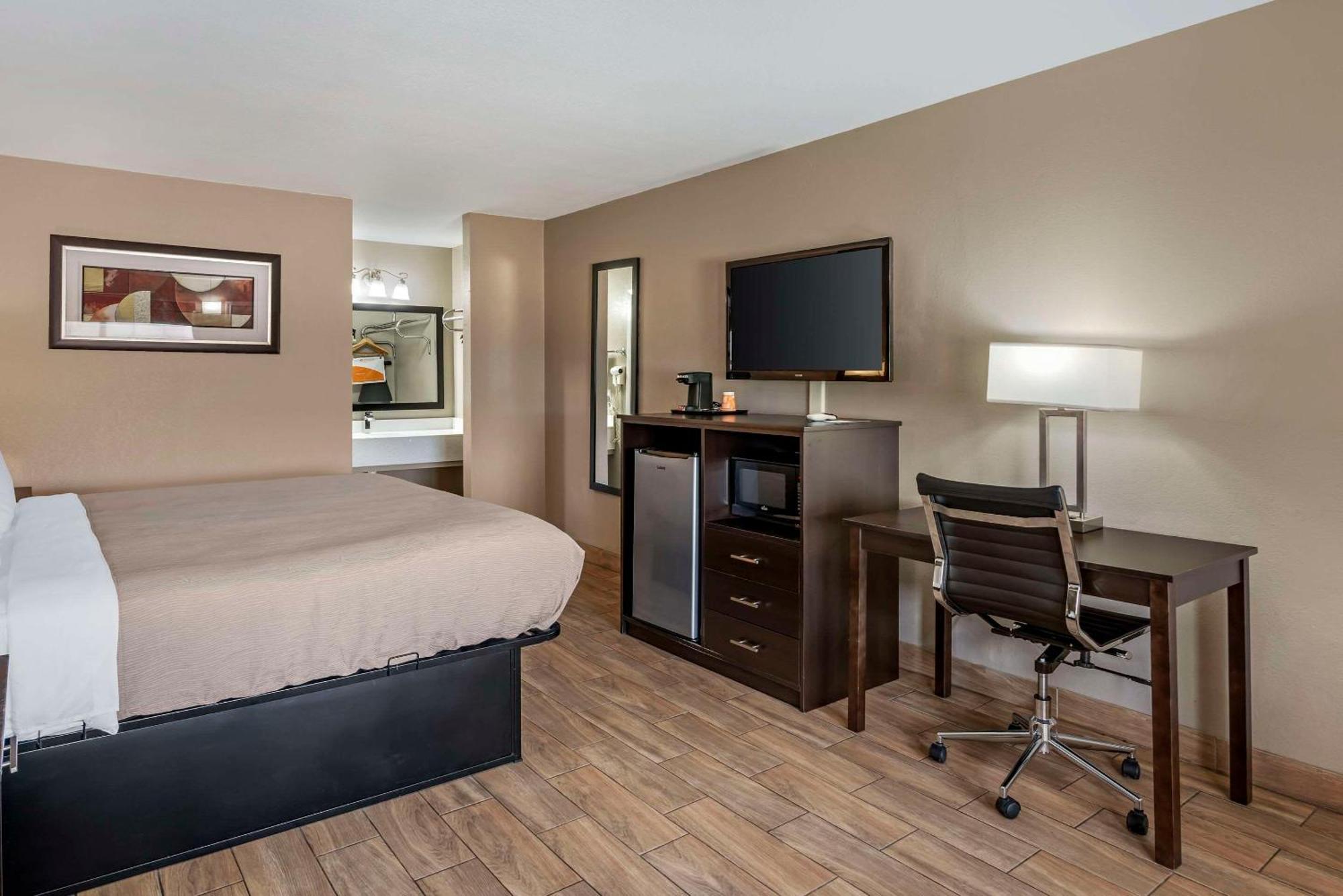 Quality Inn & Suites New Boston Εξωτερικό φωτογραφία