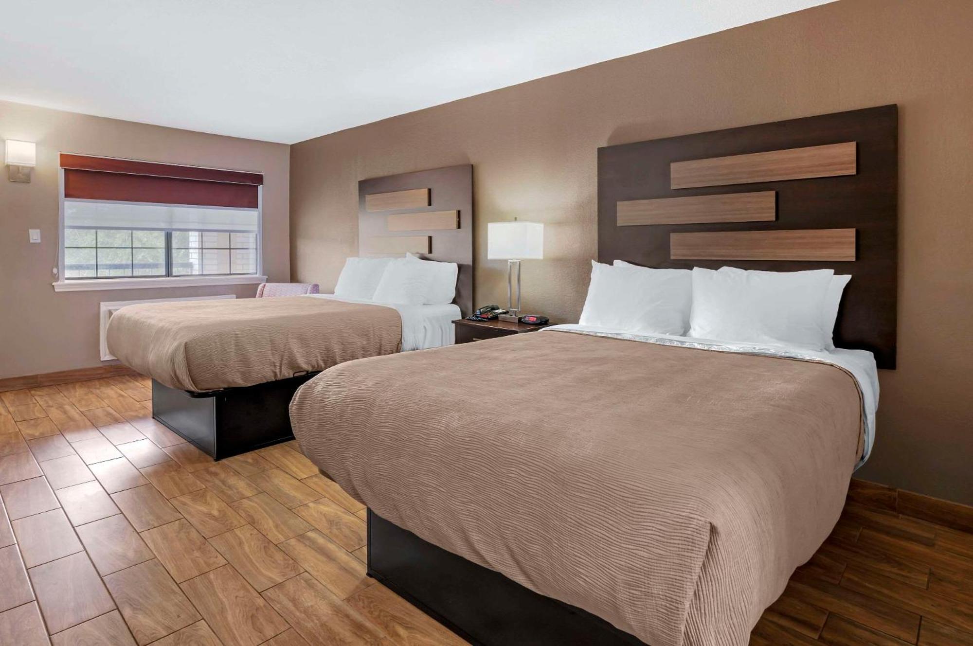 Quality Inn & Suites New Boston Εξωτερικό φωτογραφία