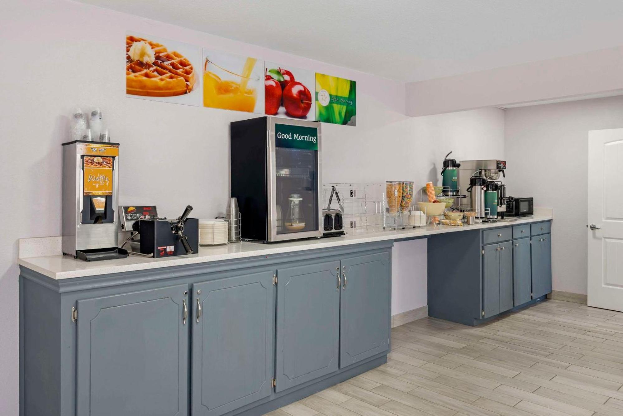 Quality Inn & Suites New Boston Εξωτερικό φωτογραφία
