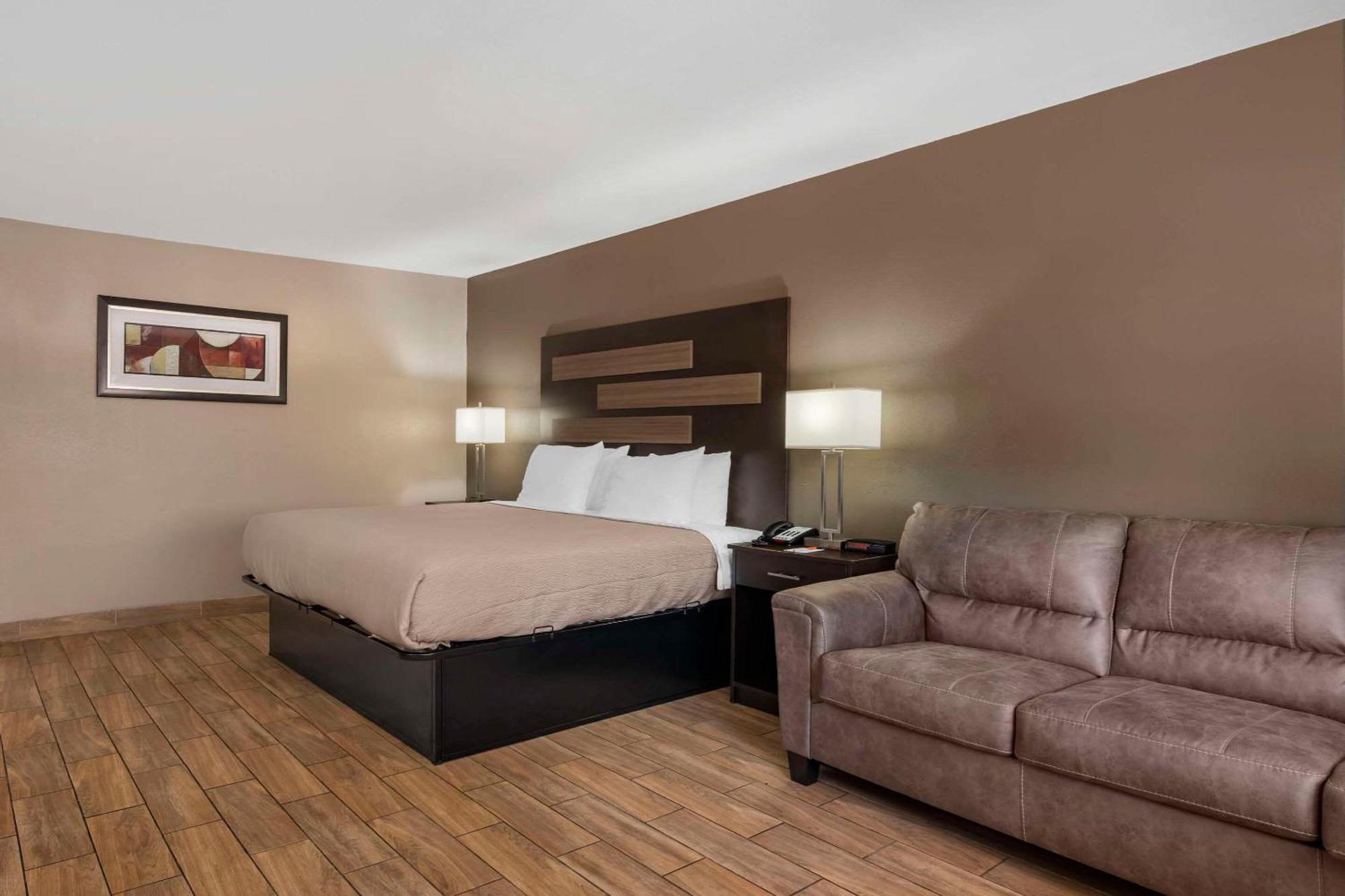 Quality Inn & Suites New Boston Εξωτερικό φωτογραφία