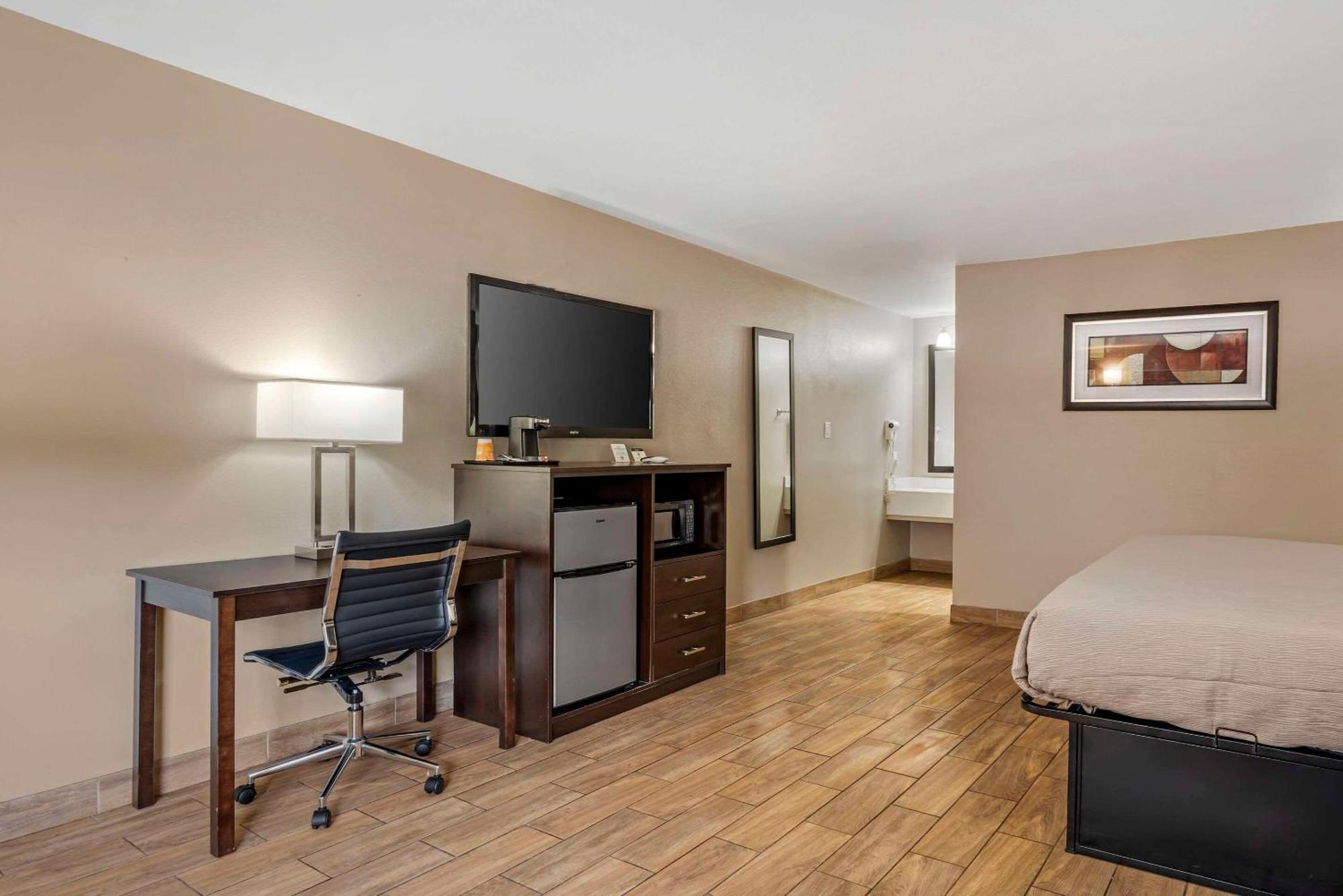 Quality Inn & Suites New Boston Εξωτερικό φωτογραφία