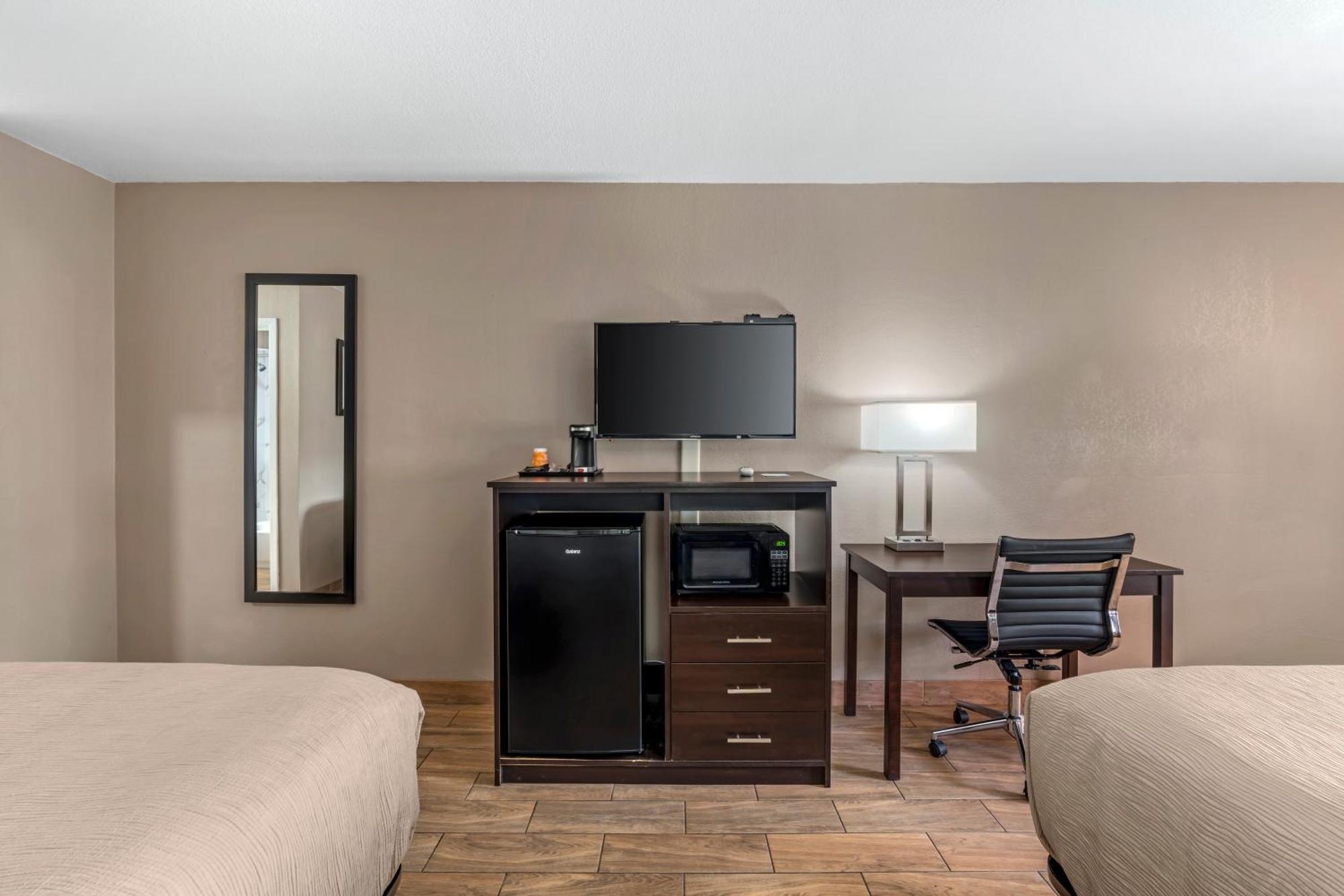 Quality Inn & Suites New Boston Εξωτερικό φωτογραφία