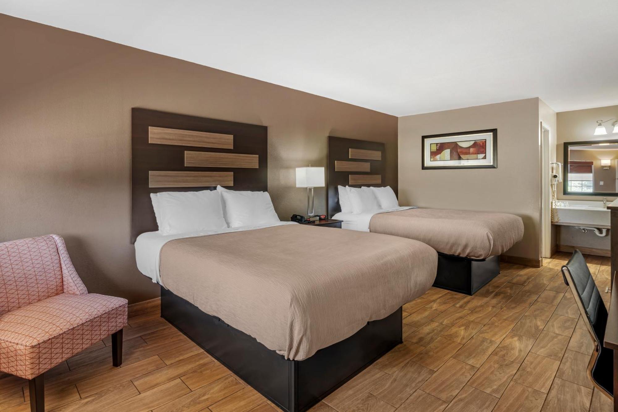 Quality Inn & Suites New Boston Εξωτερικό φωτογραφία