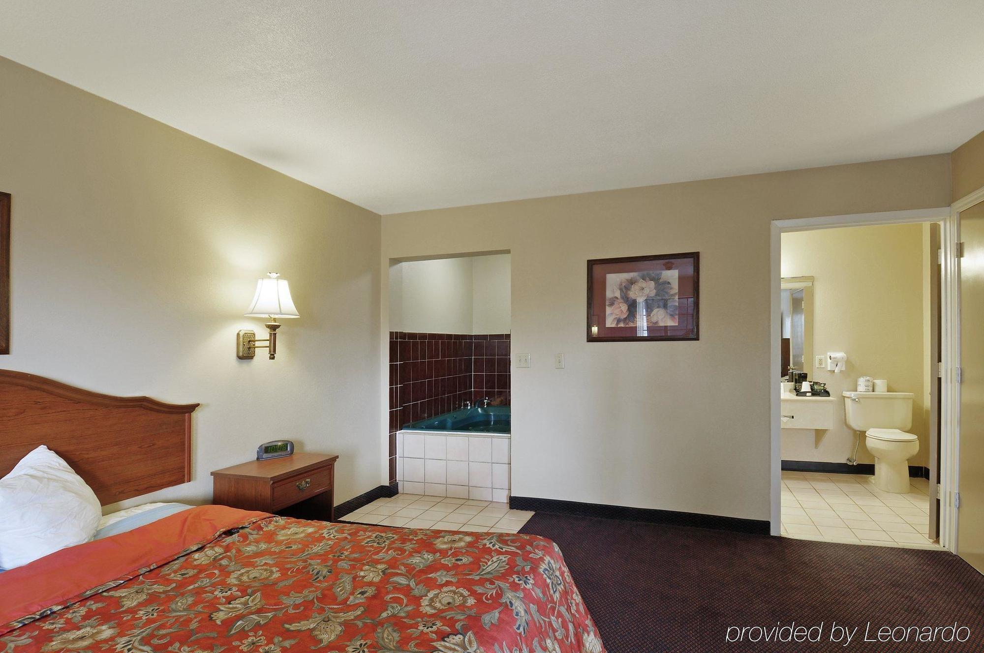 Quality Inn & Suites New Boston Εξωτερικό φωτογραφία