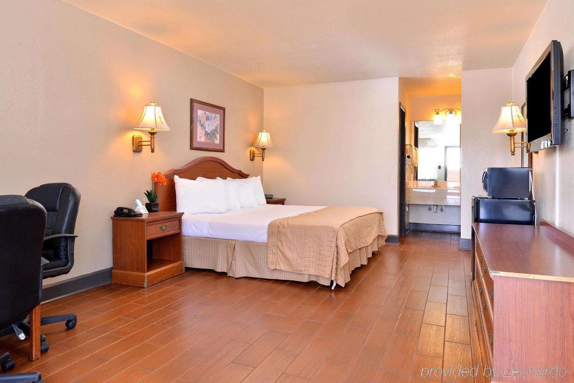 Quality Inn & Suites New Boston Εξωτερικό φωτογραφία