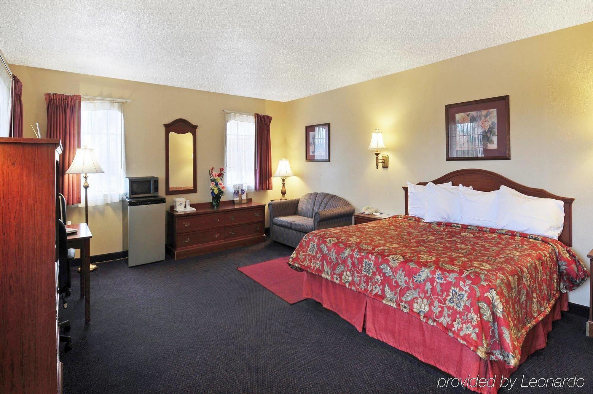 Quality Inn & Suites New Boston Εξωτερικό φωτογραφία
