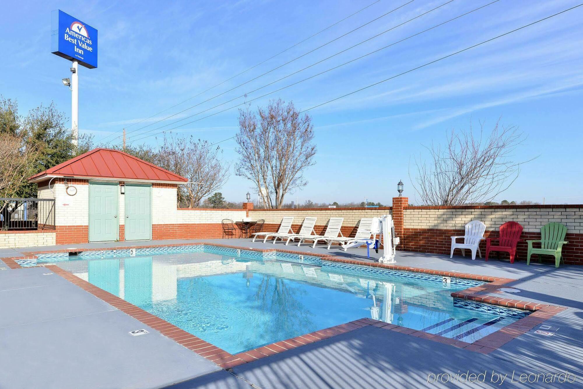 Quality Inn & Suites New Boston Εξωτερικό φωτογραφία